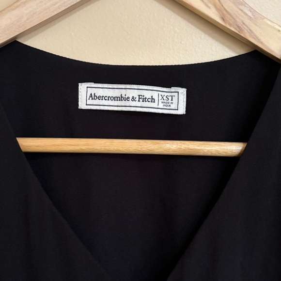Abercrombie & Fitch| Black Flounced Sleeve Ruffled A-Line Skirt Mini-Dress Sz XS - Picture 6 of 7